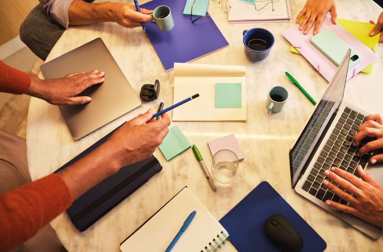 Enterprise consulting team collaboration